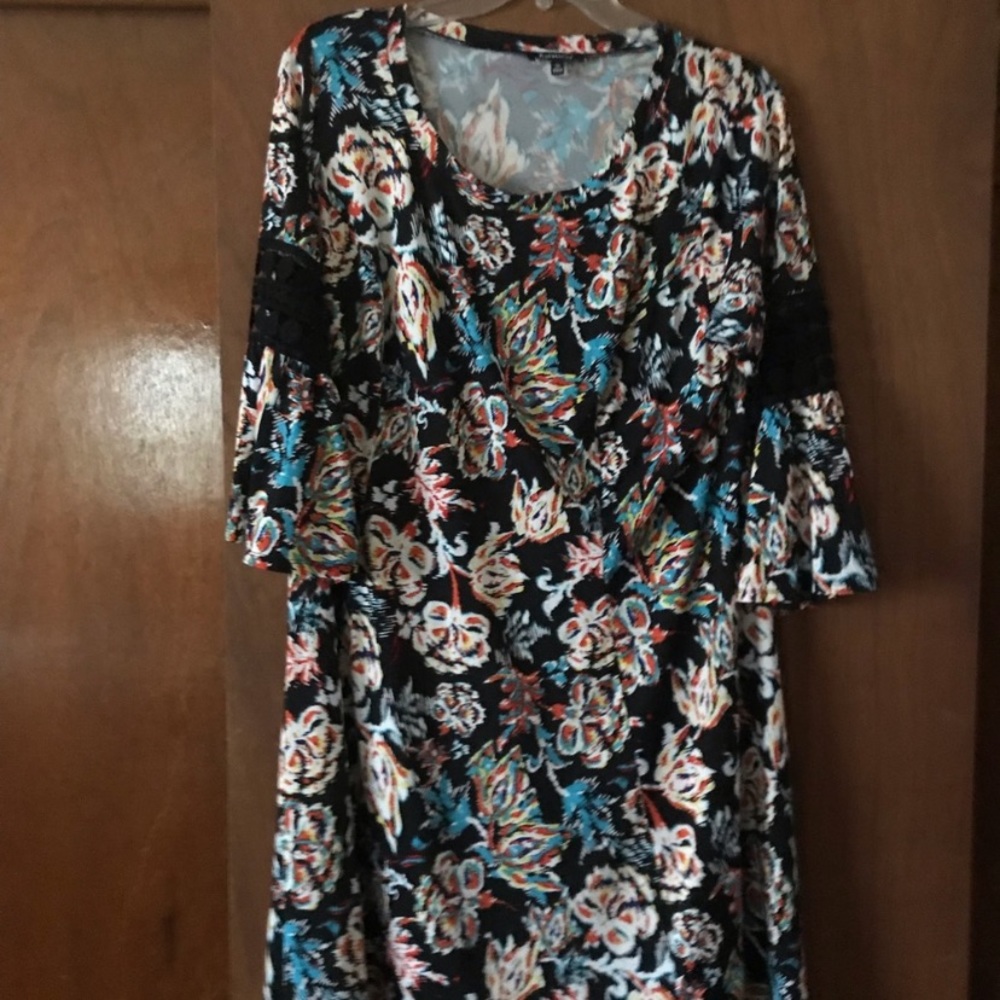 Colorful Relativity Dress - 2x - Like New!